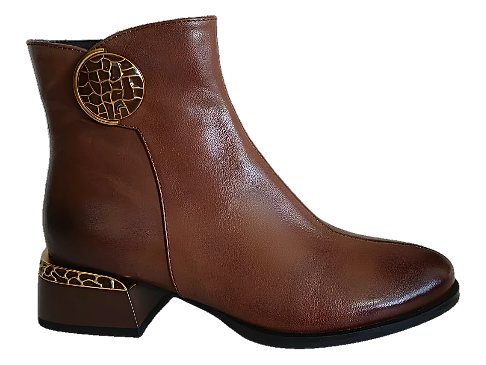 Bottine Badrid en cuir marron, médaillon doré et talon bloc